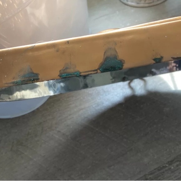 ~ Large Pineapple Jello Molds ~ Cake Pans ~ Wall Hangers ~ Metal - Picture 3 of 3